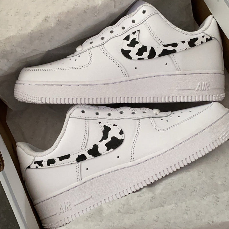 Nike Air Force 1 x Moo Swoosh