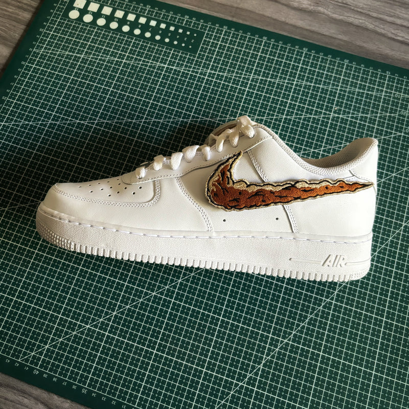Nike Air Force 1 x Changeable Embroidered Swooshes